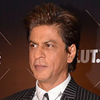 Keeping myself away from creative aspect of 'Zero': SRK