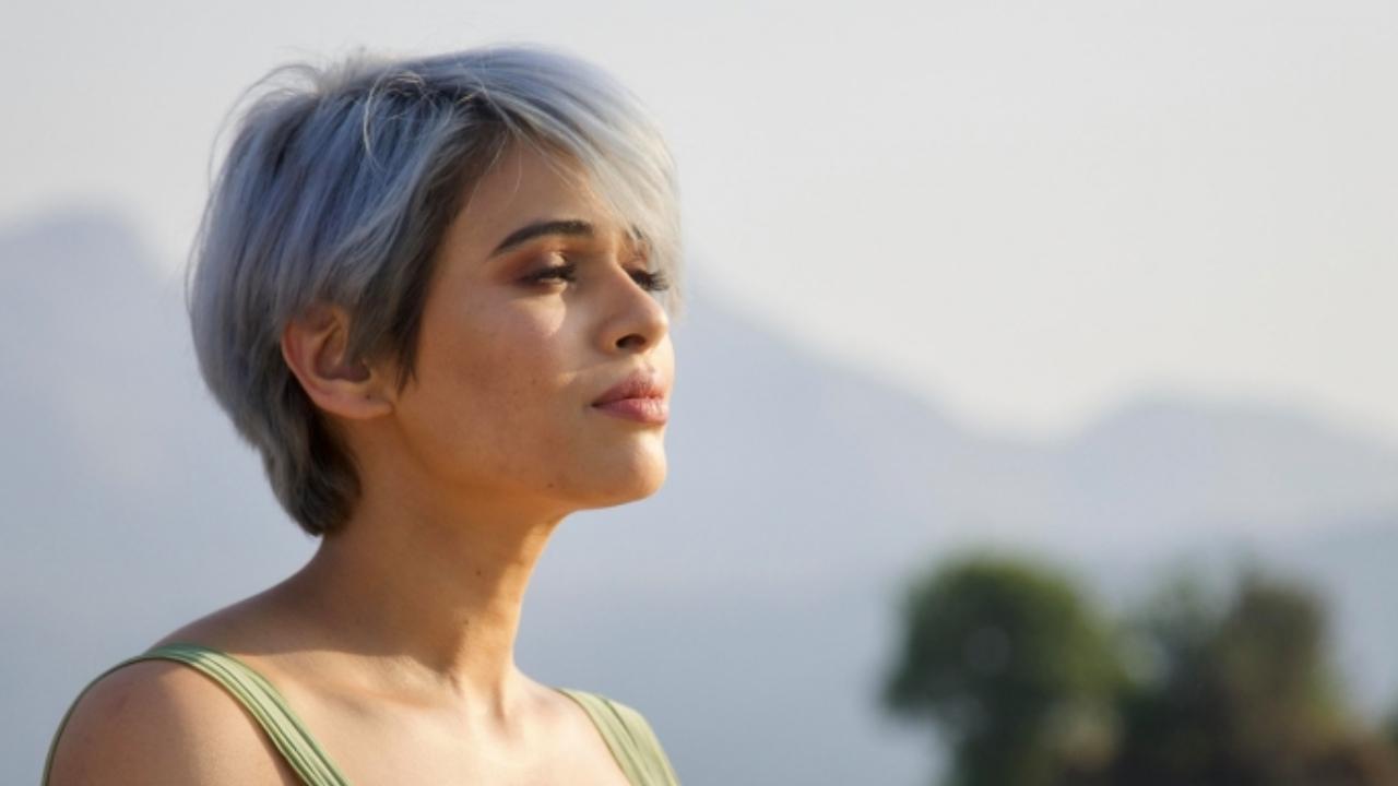 2X Side A by Shalmali is a winning reflection of the singers new found, musical identity
